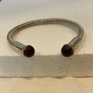 Sterling & carnelian bracelet